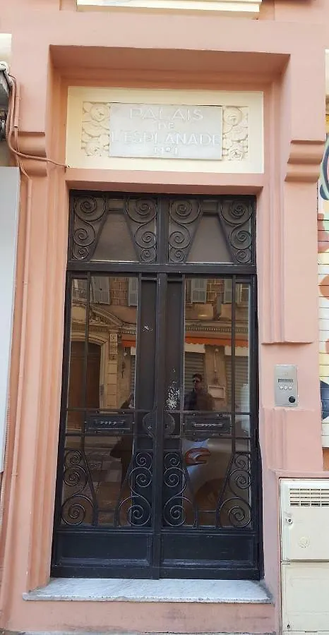 Nice Centre, Charmant Studio Apartment